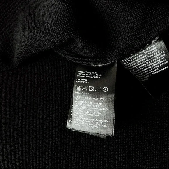 Black and white knit short sleeve sweater - Picture 11 of 11